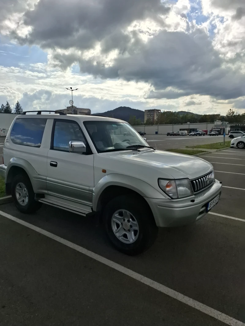 Toyota Land cruiser, снимка 7 - Автомобили и джипове - 47329581