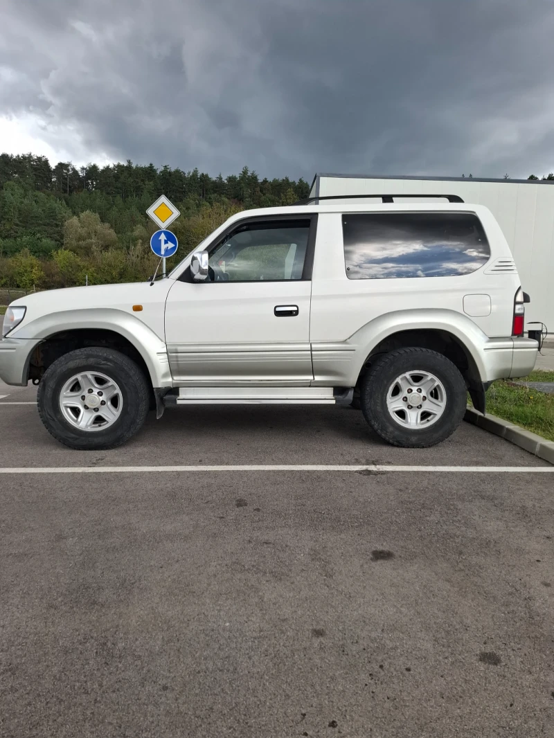 Toyota Land cruiser, снимка 2 - Автомобили и джипове - 47329581