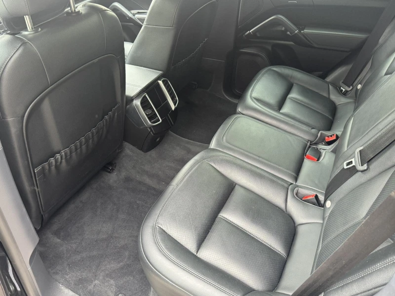 Porsche Cayenne 3.6 V6, снимка 10 - Автомобили и джипове - 50400149