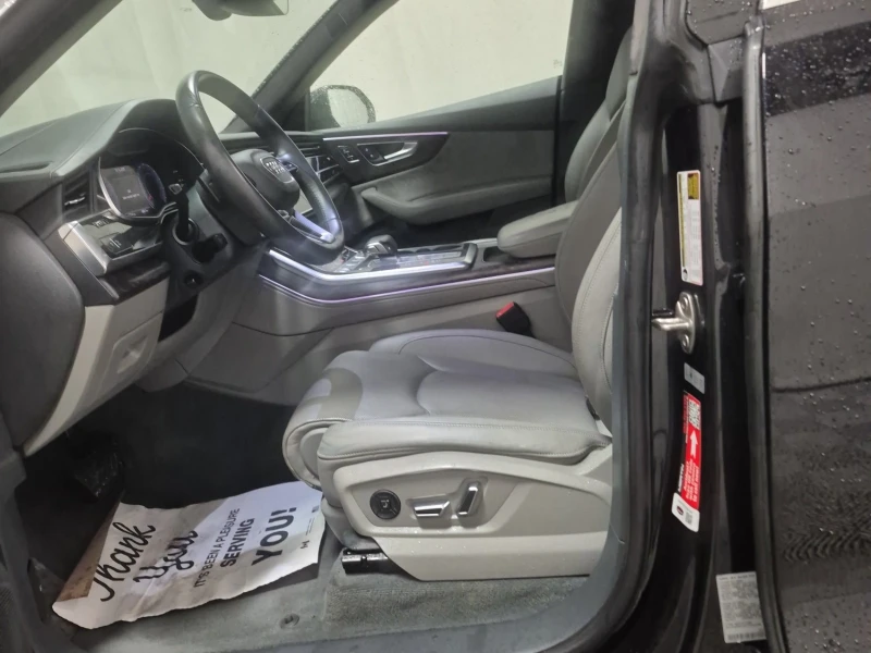 Audi Q8 PRESTIGE * * CARFAX * * АВТО КРЕДИТ * * , снимка 7 - Автомобили и джипове - 52769302