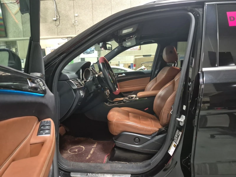 Mercedes-Benz GLE 350 D * * CARFAX * * АВТО КРЕДИТ * * , снимка 5 - Автомобили и джипове - 52949012