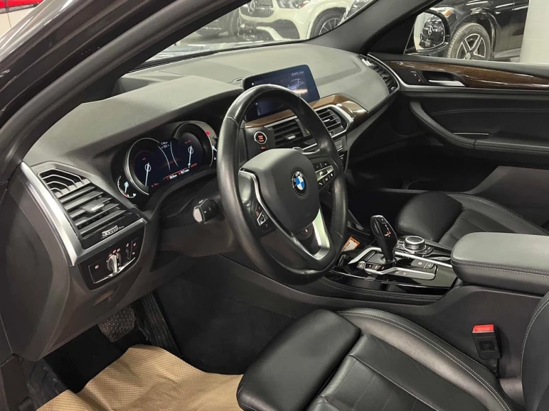 BMW X4 2021 XDRIVE30I * ПРЕДСТАВИТЕЛСТВО НА MERCEDES * , снимка 8 - Автомобили и джипове - 53288093