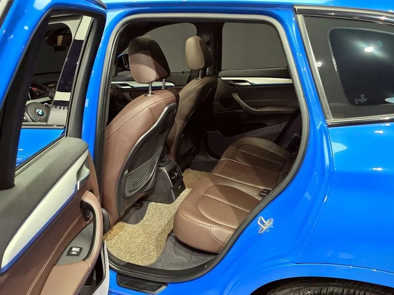 BMW X1 xDrive 20i M Sport| 192к.с.| ВКЛ.ТЕХНОТЕСТ, снимка 11 - Автомобили и джипове - 55719432