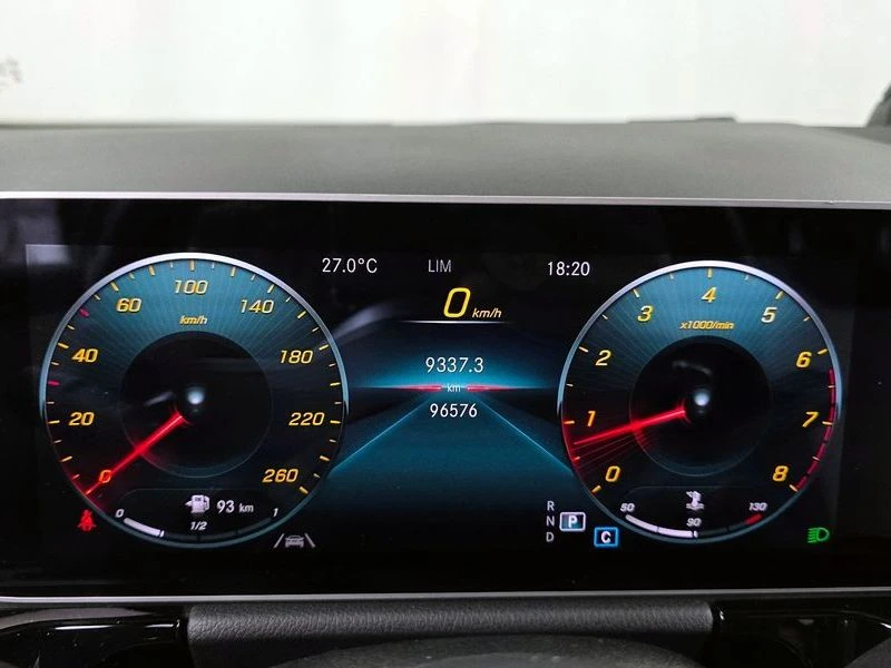 Mercedes-Benz GLA GLA250 4MATIC| 211к.с., снимка 8 - Автомобили и джипове - 56255741