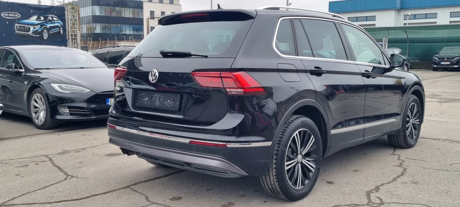 VW Tiguan 2.0 TDI 150k.c EURO 6B ITALIA  - изображение 5