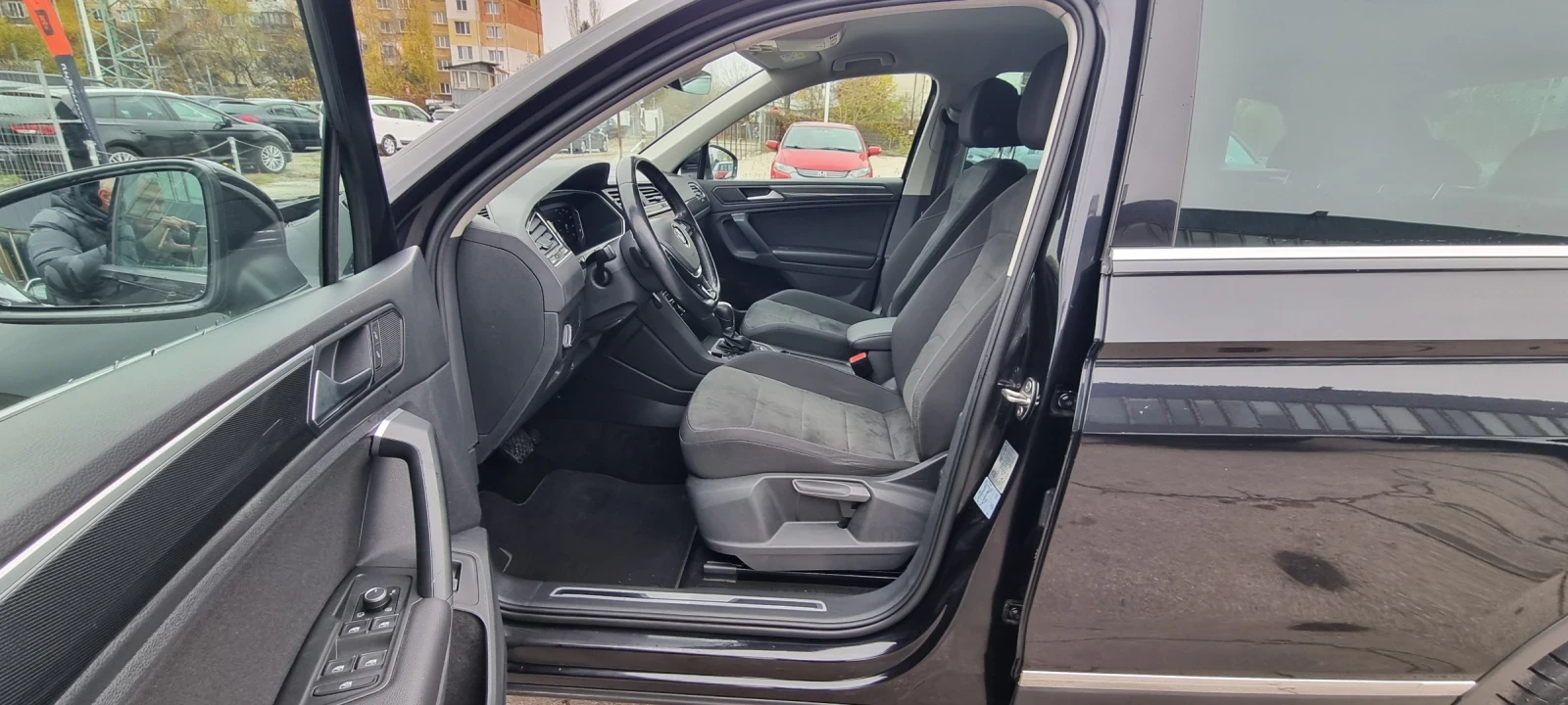 VW Tiguan 2.0 TDI 150k.c EURO 6B ITALIA  - изображение 7