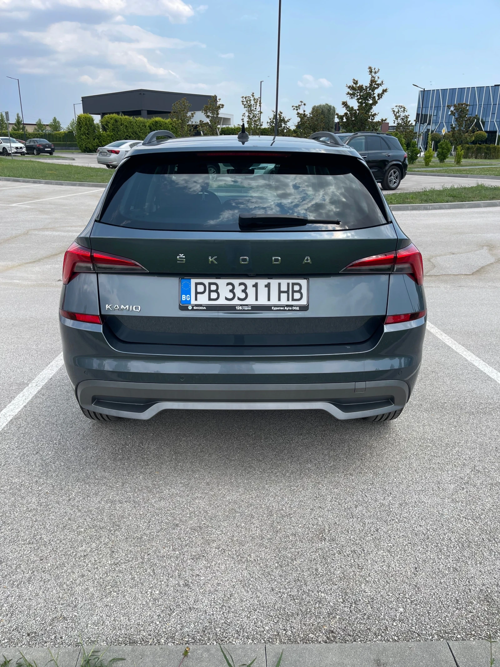 Skoda Kamiq Първи собственик, DSG7, Подгрев, Гаражна кола. - изображение 5