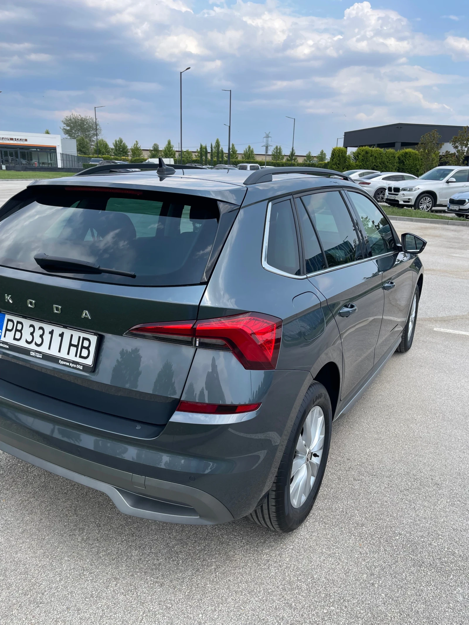 Skoda Kamiq Първи собственик, DSG7, Подгрев, Гаражна кола. - изображение 6