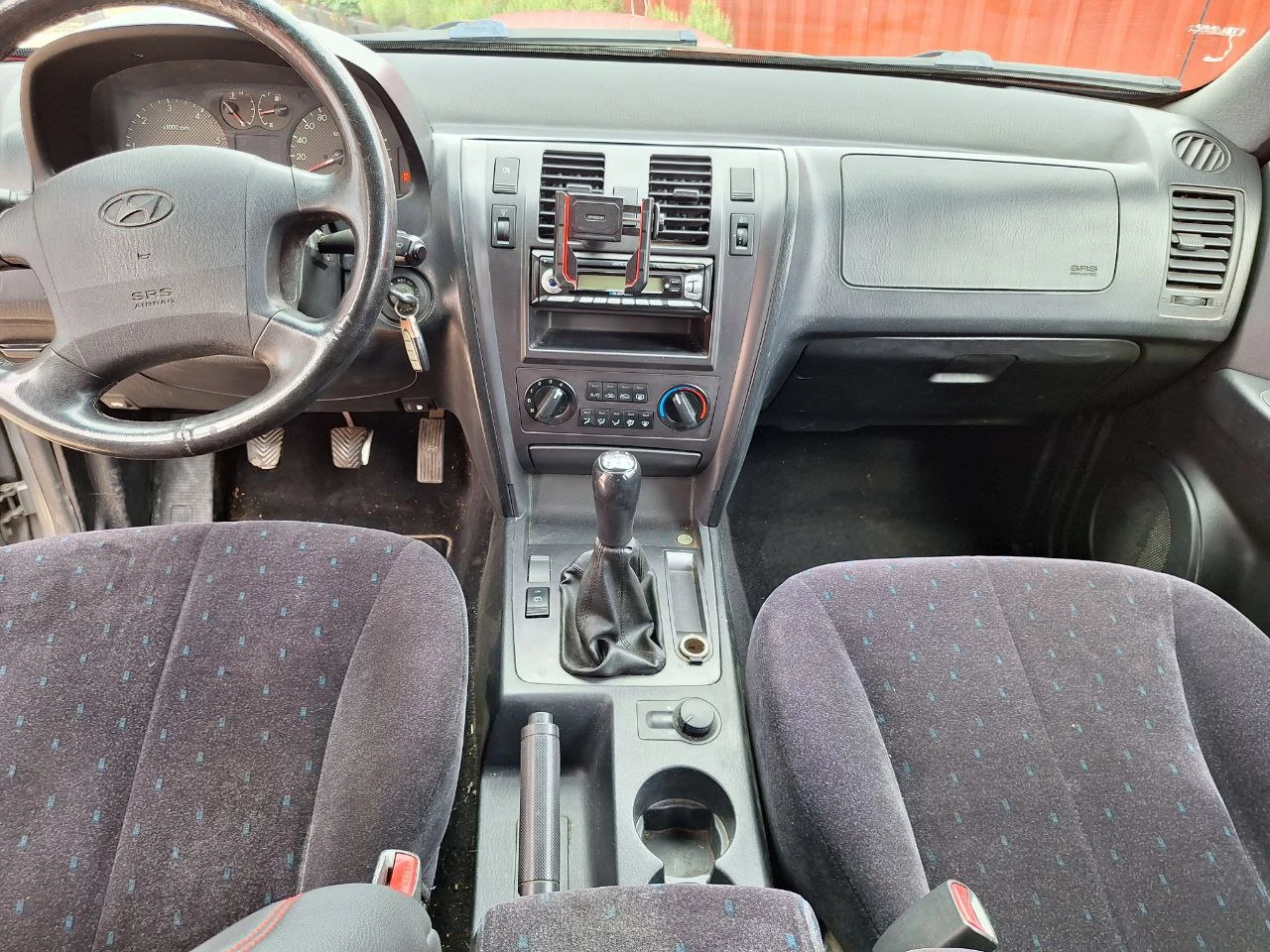 Hyundai Terracan 2.9 CRDI - изображение 3