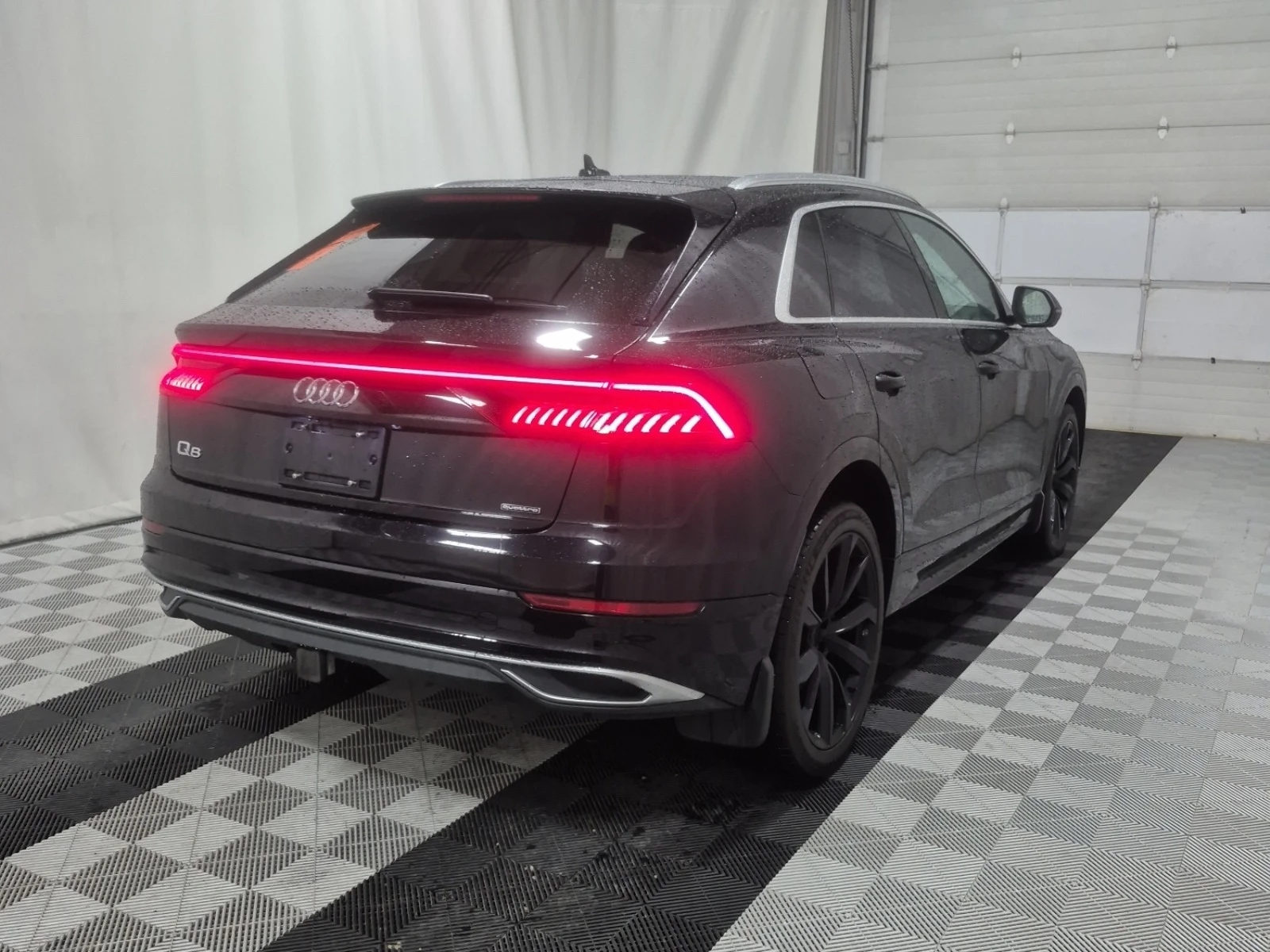 Audi Q8 PRESTIGE * * CARFAX * * ���� ������ * *  | Mobile.bg � ����������� 4