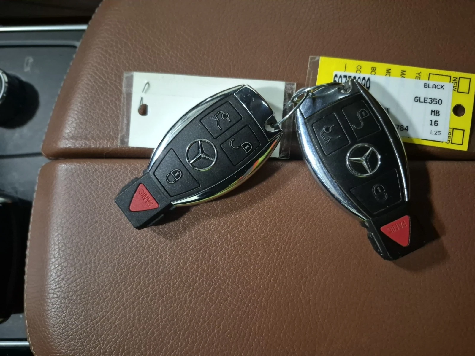 Mercedes-Benz GLE 350 D * * CARFAX * * АВТО КРЕДИТ * *  - изображение 7