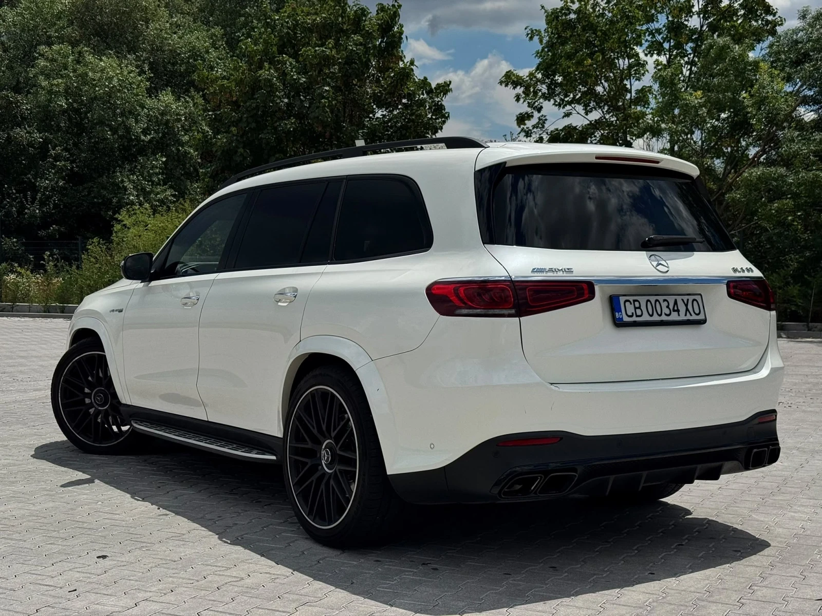Mercedes-Benz GLS 63 AMG, снимка 8 - Автомобили и джипове - 55320041