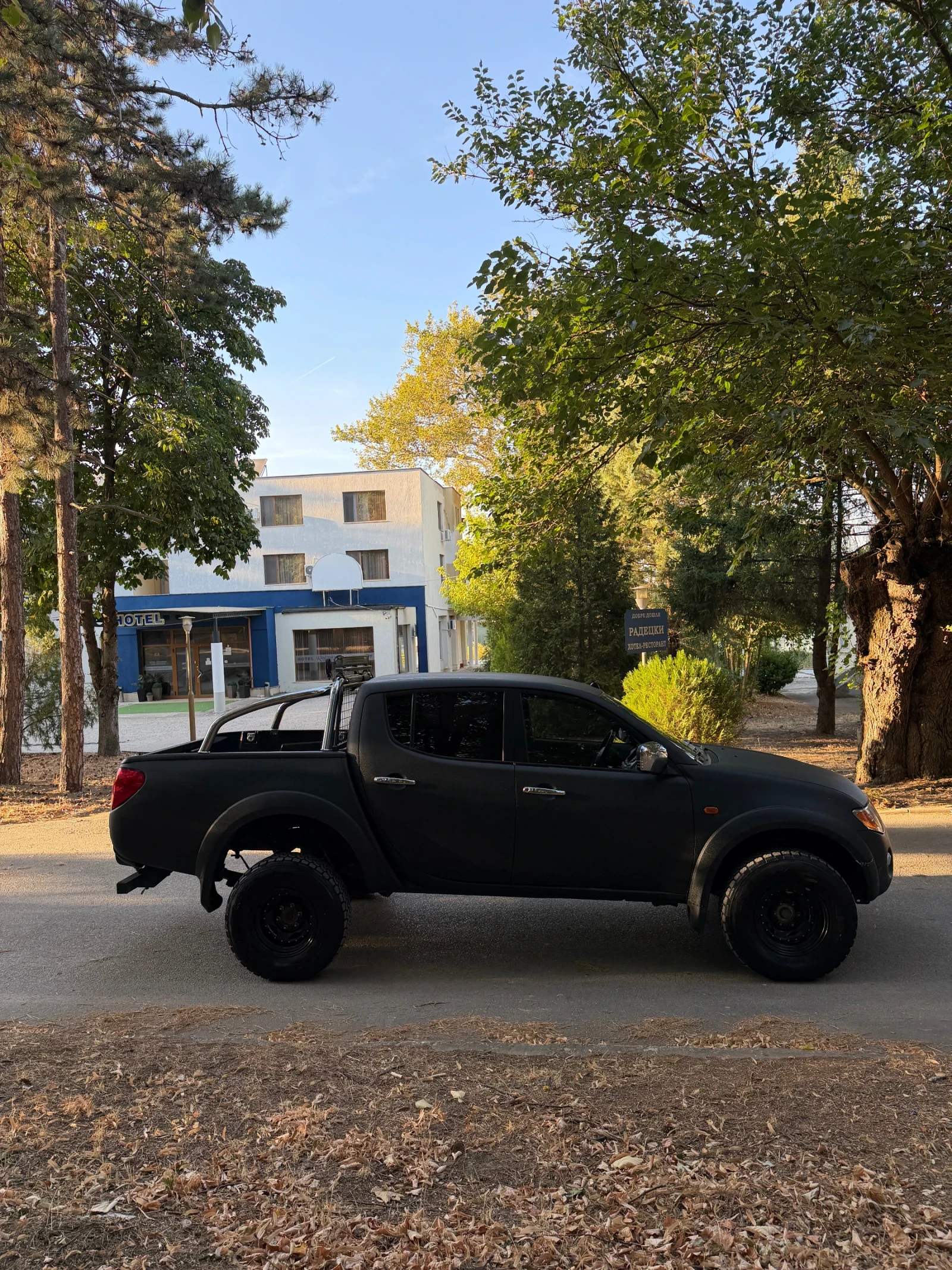 Mitsubishi L200, снимка 4 - Автомобили и джипове - 56074241