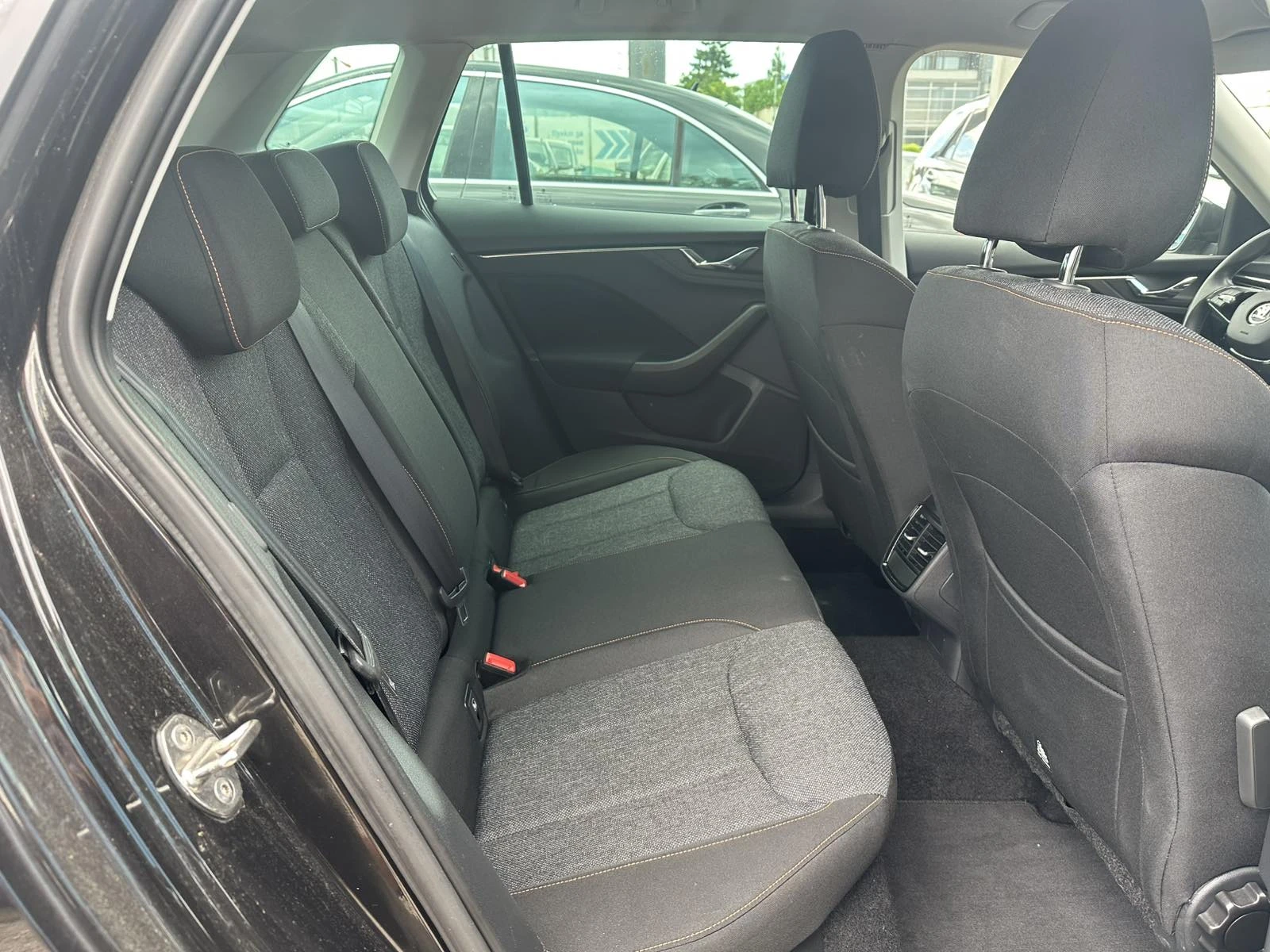 Skoda Kamiq 1.5TSI A�������� ����� �������� ������� | Mobile.bg � ����������� 13