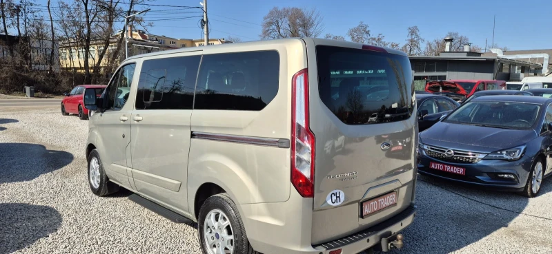 Ford Transit Custom 2.2TDCI-125кс., снимка 8 - Бусове и автобуси - 49131854