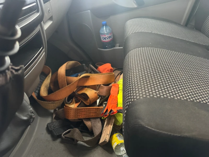 Mercedes-Benz Sprinter 310 Пътна , снимка 12 - Бусове и автобуси - 52224189