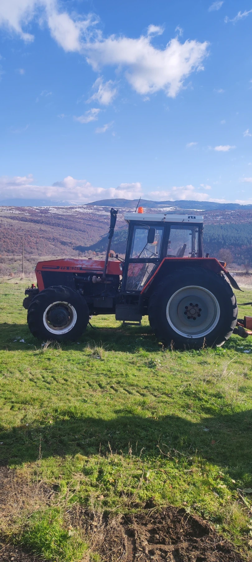 Трактор Zetor 16245