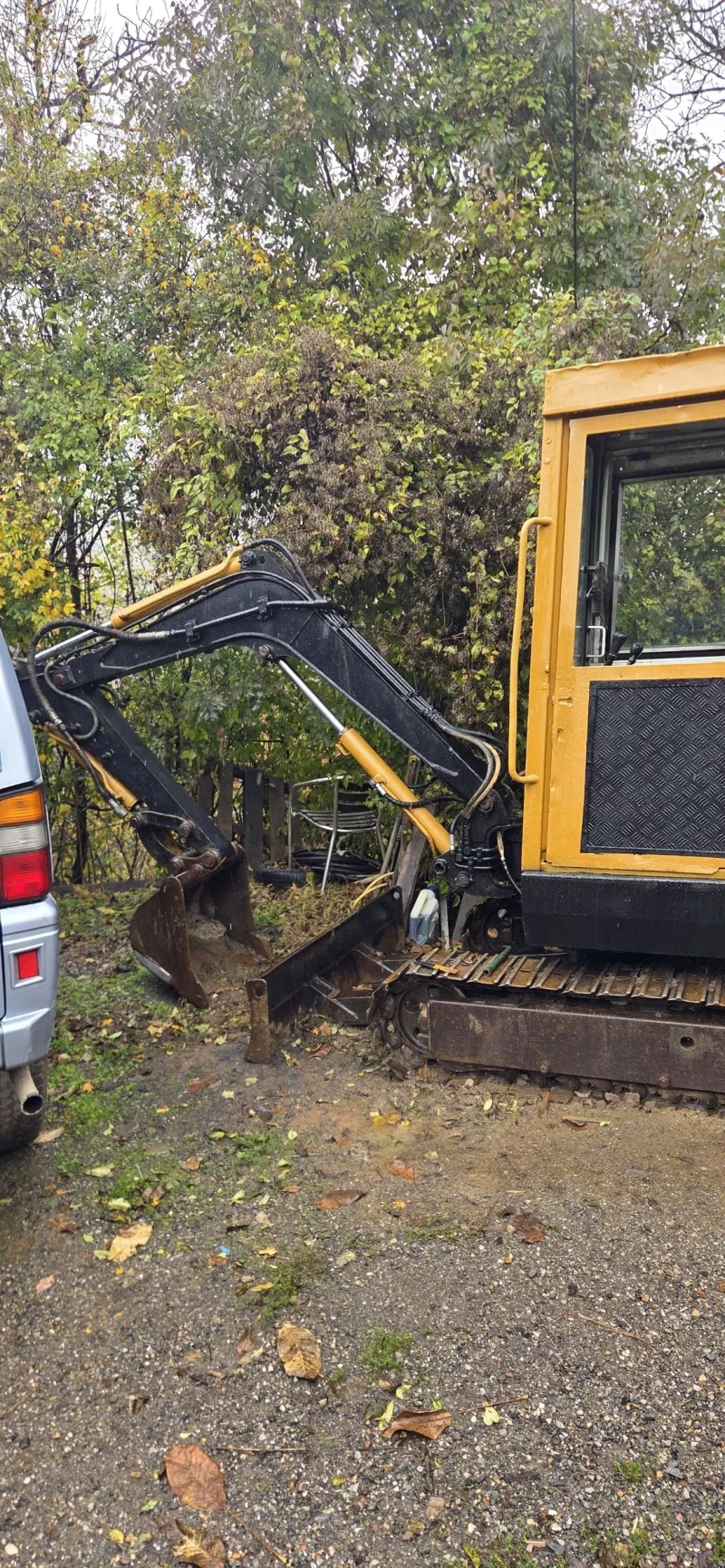 Багер Mitsubishi Mitshubishi 25, снимка 2 - Индустриална техника - 52672051