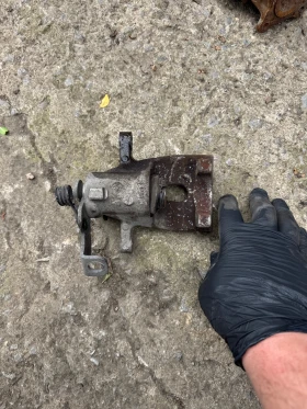 Kia Ceed 2013-2017г заден десен спирачен апарат, снимка 1