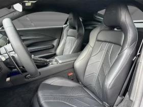 Aston Martin V8 Vantage = NEW = Black Pack Гаранция, снимка 6