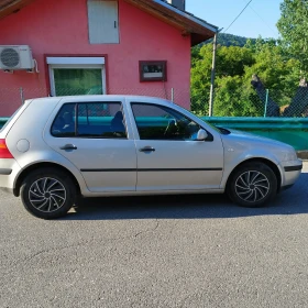 VW Golf | Mobile.bg    3