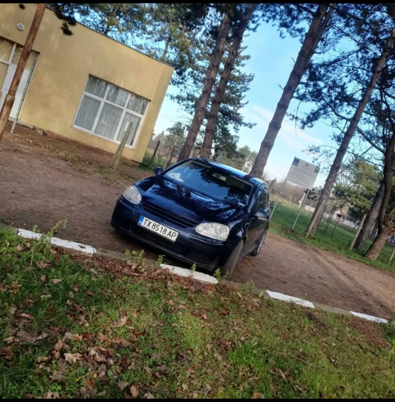 VW Golf, снимка 1 - Автомобили и джипове - 49494081