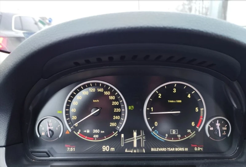 BMW 525 LCI Xdrive Обслужена Вс.Платено ZF8, снимка 7 - Автомобили и джипове - 52555414