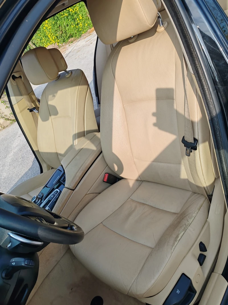 BMW 525 LCI Xdrive Обслужена Вс.Платено ZF8, снимка 11 - Автомобили и джипове - 52555414