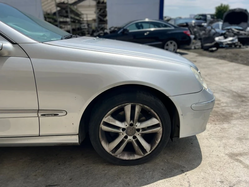 Mercedes-Benz CLK 646, снимка 13 - Автомобили и джипове - 51115067