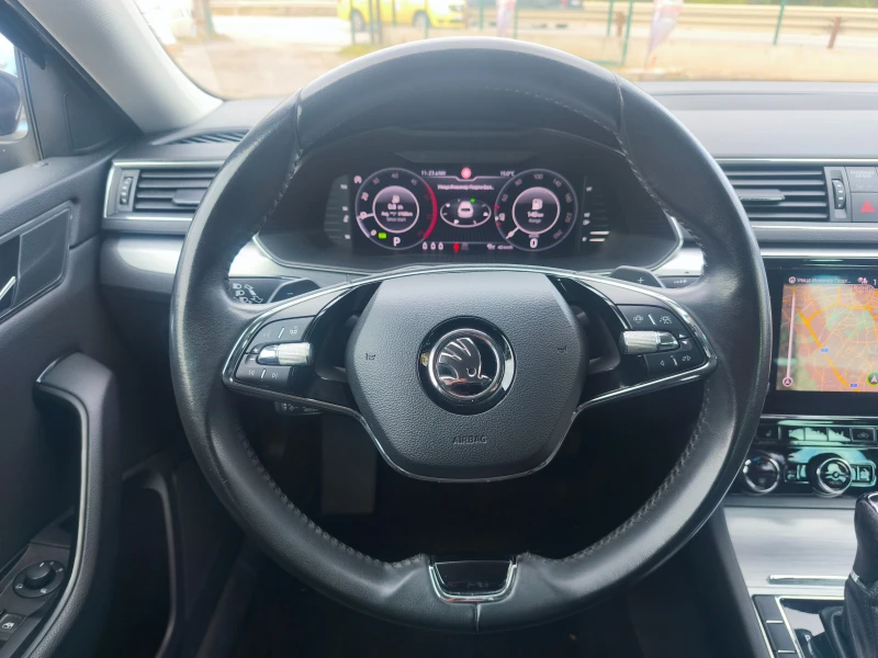 Skoda Superb 2.0 tdi face lift, снимка 14 - Автомобили и джипове - 52107847