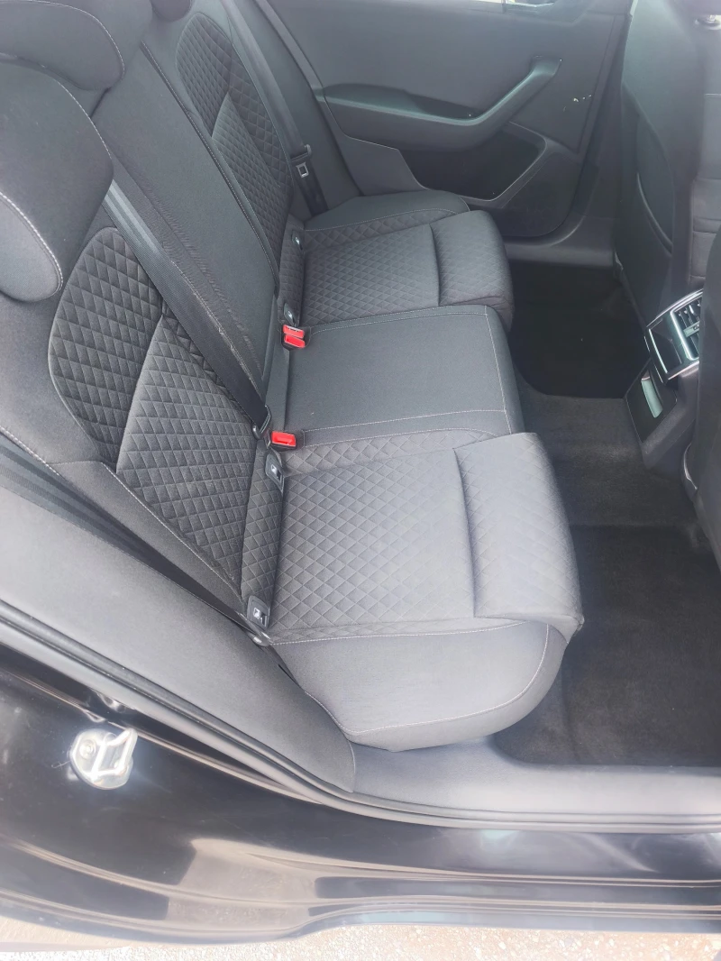 Skoda Superb 2.0 tdi face lift, снимка 9 - Автомобили и джипове - 52107847
