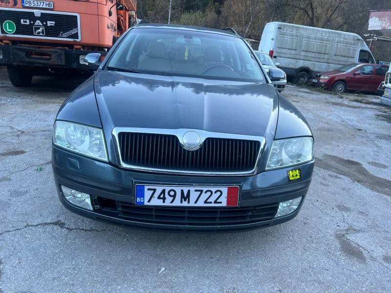 Skoda Octavia 1, 6 gaz, снимка 2 - Автомобили и джипове - 52476084