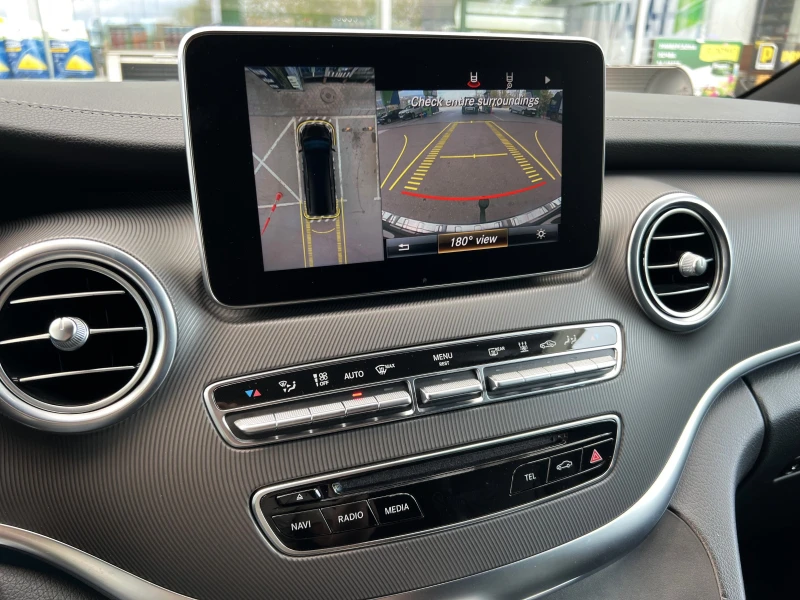 Mercedes-Benz V 300 V250d/AMG/4MATIC/EXTRALONG/BURM/360/8-МЕСТЕН/, снимка 10 - Автомобили и джипове - 53040437