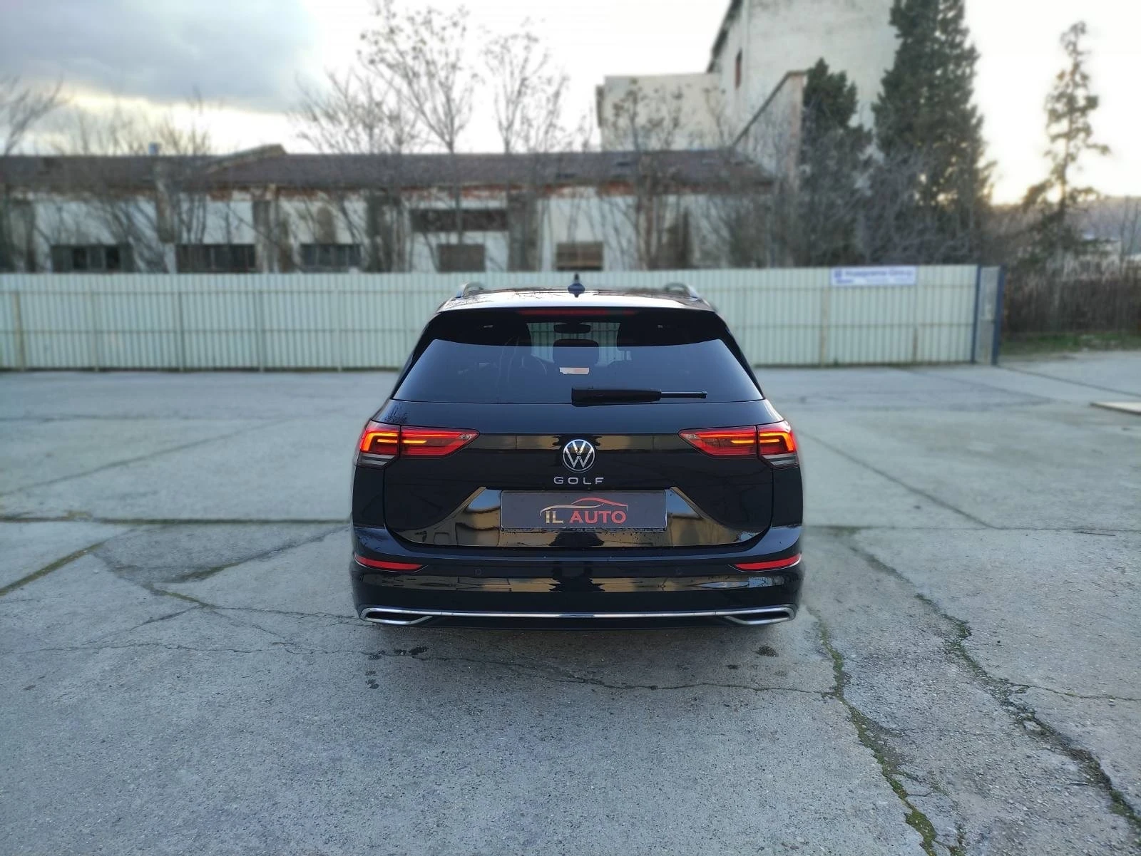 VW Golf 8/2.0 TDI/Led Adaptive/Distronik/FUII /масаж - изображение 5