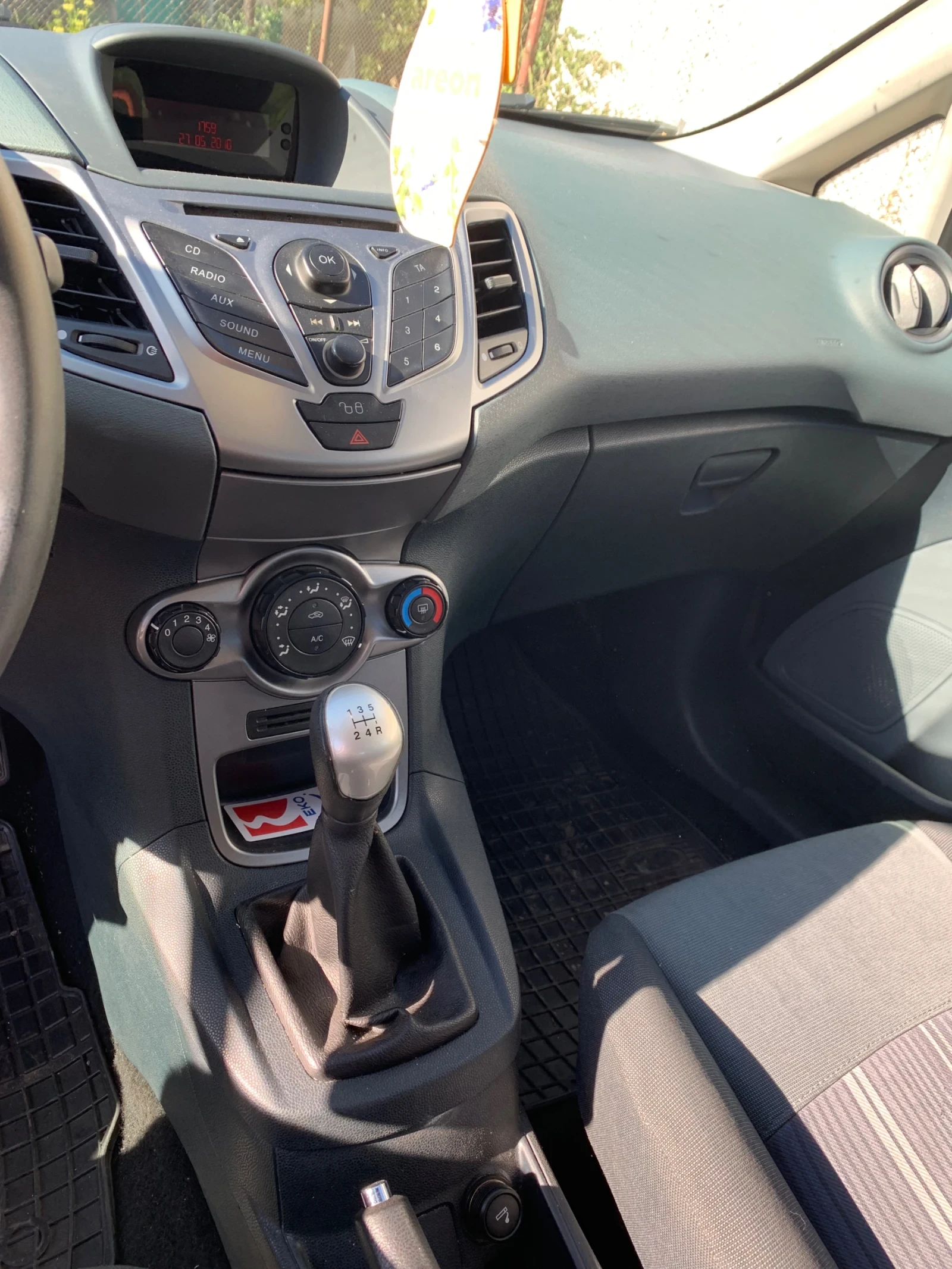 Ford Fiesta  - изображение 5