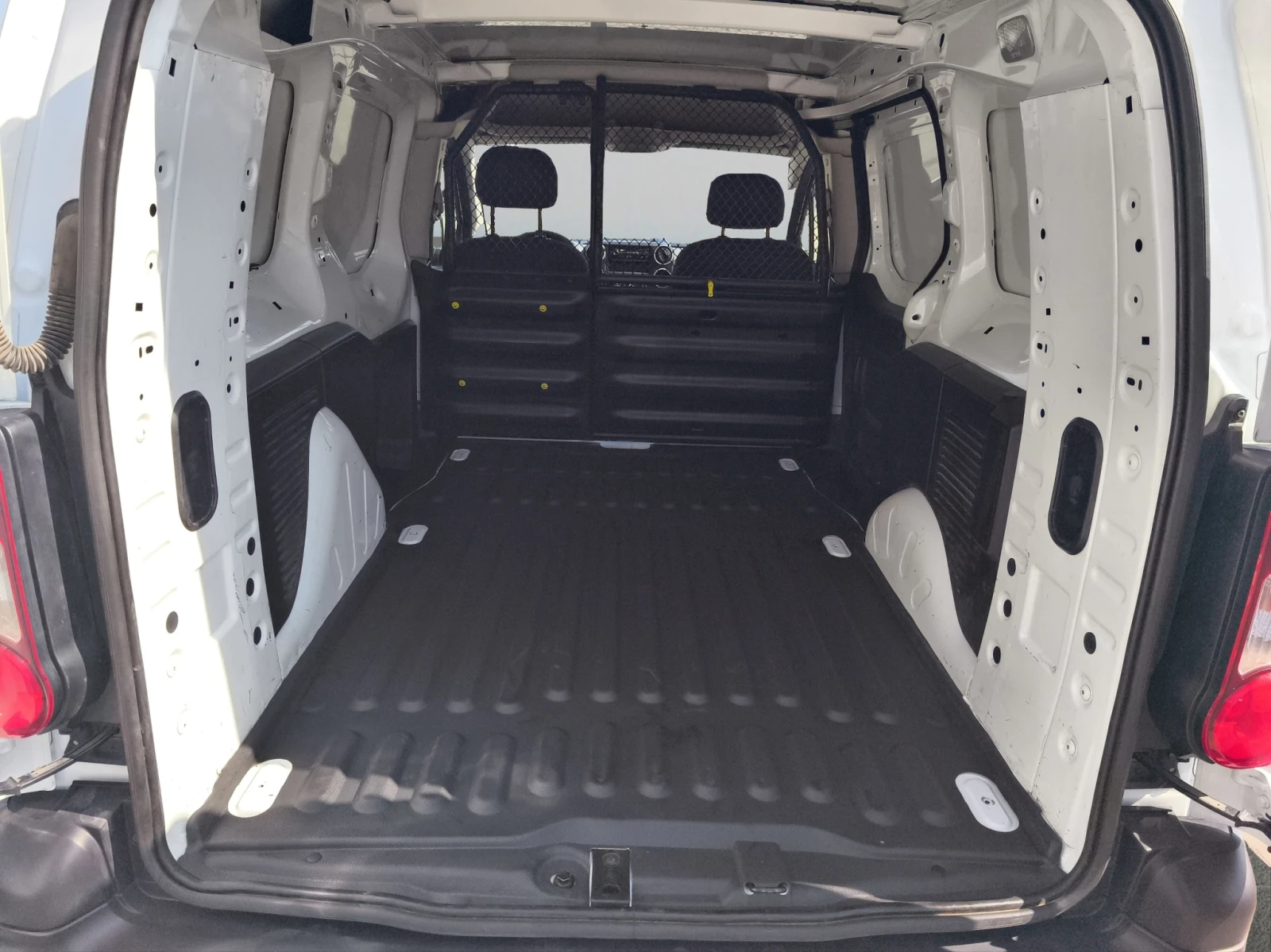 Peugeot Partner NEW FRG LONG 1.6 BlueHDI 100 - изображение 9