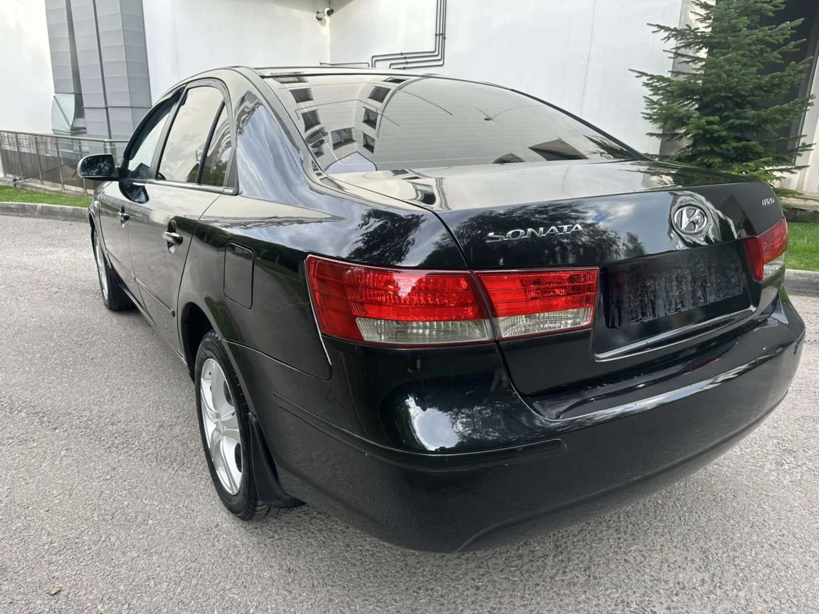 Hyundai Sonata 2.0i / ГАЗОВА УРЕДБА / АВТОМАТИК - изображение 5
