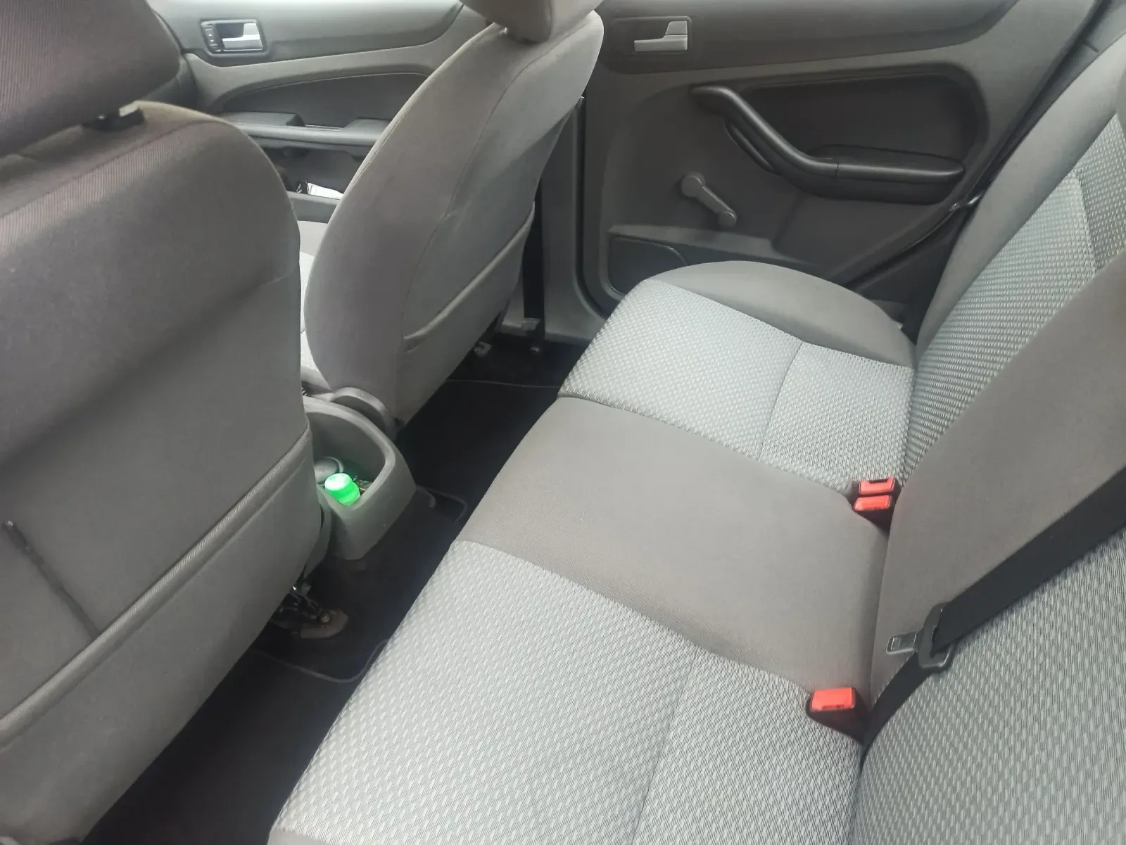 Ford Focus 1 6 бензин  - изображение 6