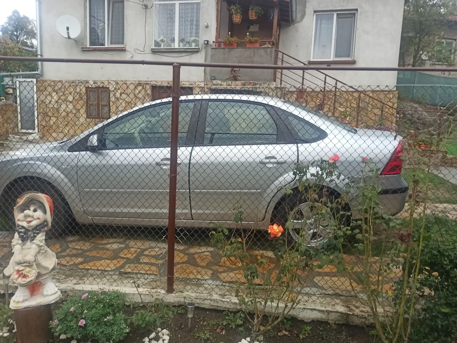 Ford Focus 1 6 бензин  - изображение 4