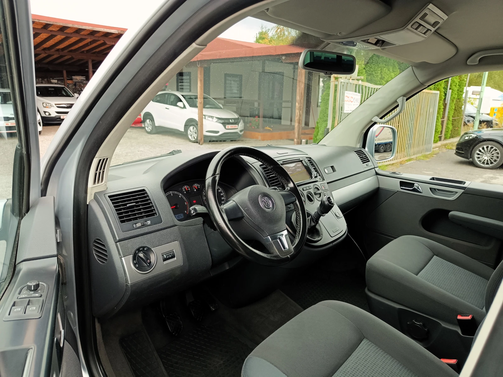 VW Multivan 2.5 TDi* 4 Motion* 6+ 1* НОВ ВНОС*  - изображение 8