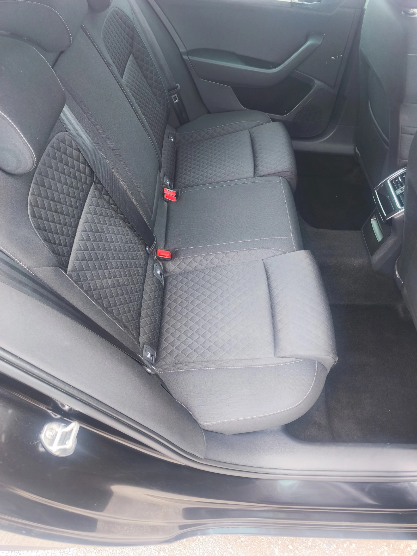 Skoda Superb 2.0 tdi face lift - изображение 9
