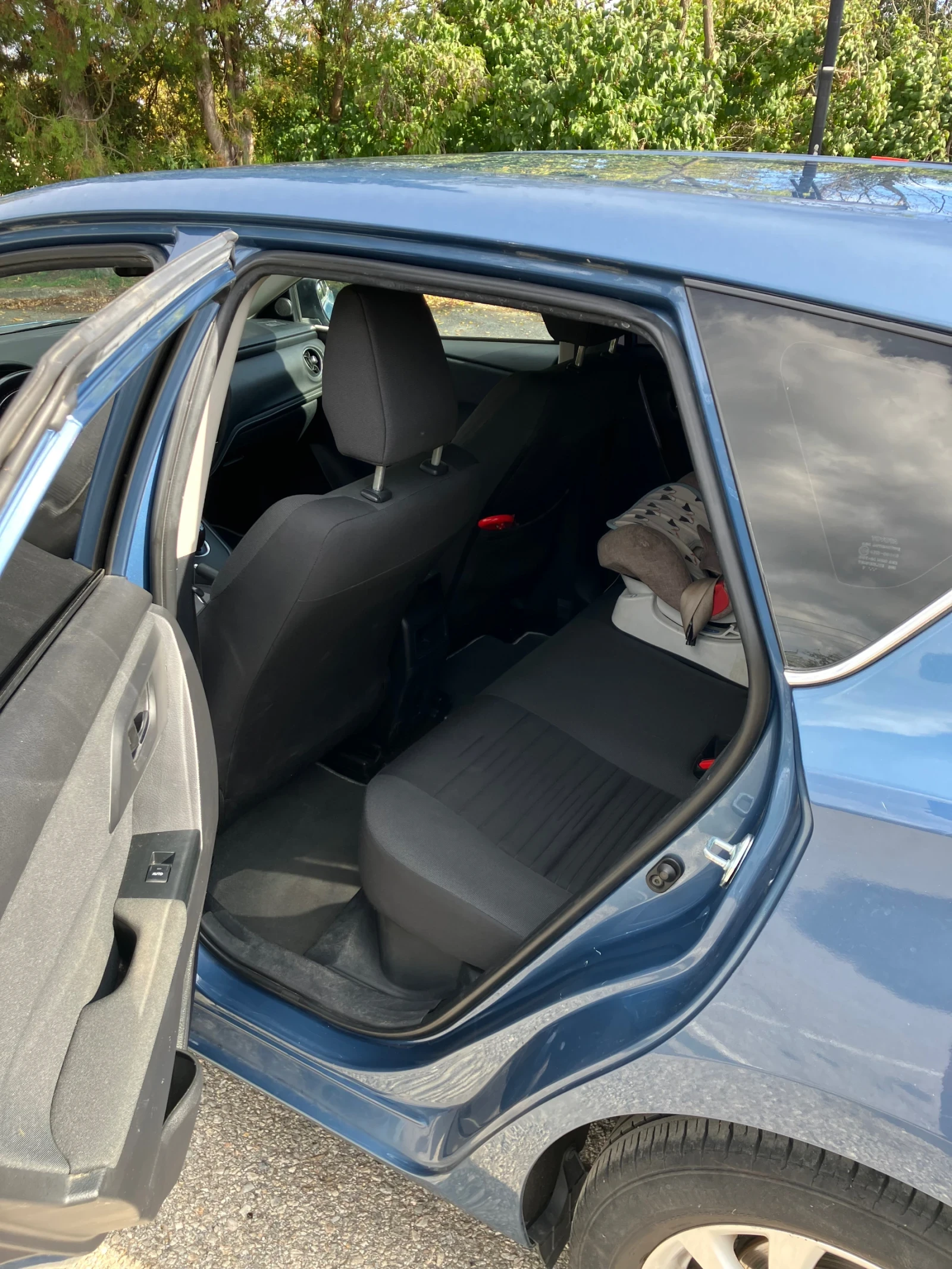 Toyota Auris 1.8 136 k.с.  ГАРАНЦИЯ | Mobile.bg — изображение 7