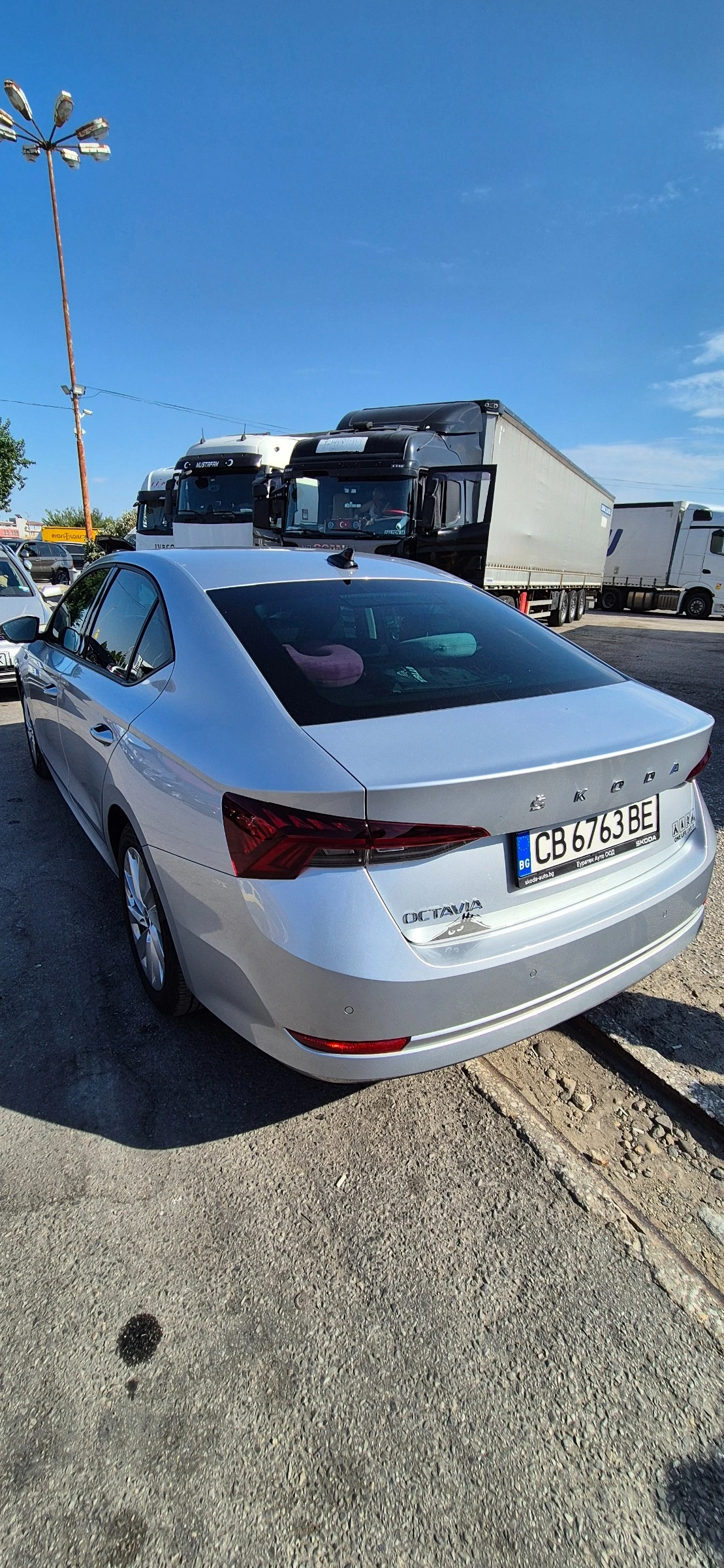 Skoda Octavia Style Plus, 1.5 TSI, Гаранция до 03/2029 - изображение 8