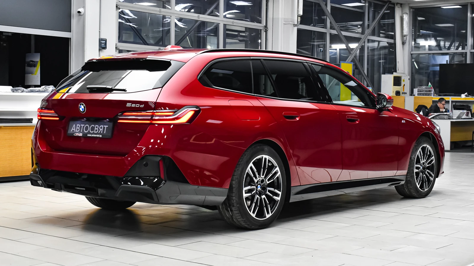 BMW 520 d xDrive M Sport Mild Hybrid Steptronic - изображение 6