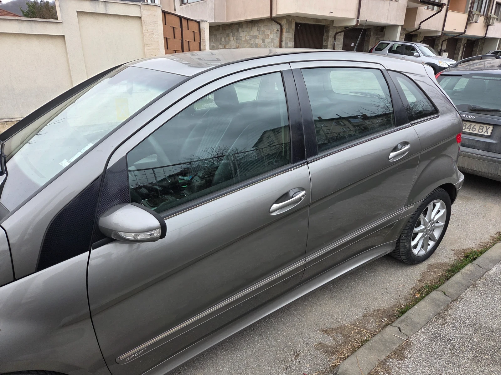 Mercedes-Benz B 180, снимка 6 - Автомобили и джипове - 53890472