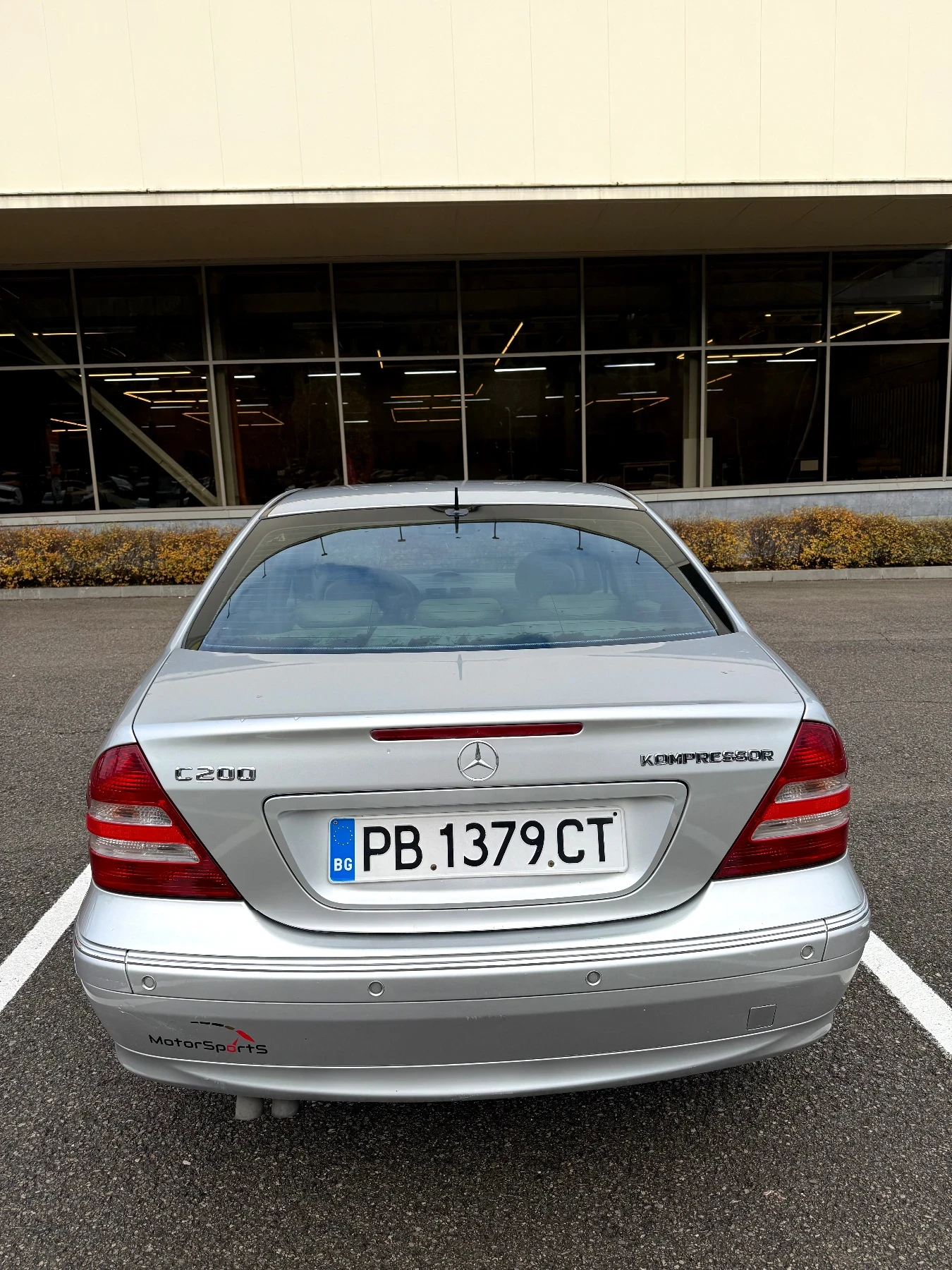 Mercedes-Benz C 200 2.0, снимка 4 - Автомобили и джипове - 54207316