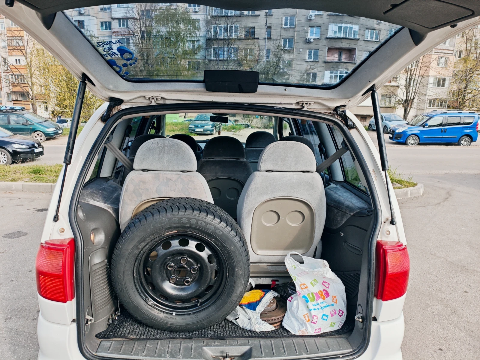 Seat Alhambra, снимка 5 - Автомобили и джипове - 54211354