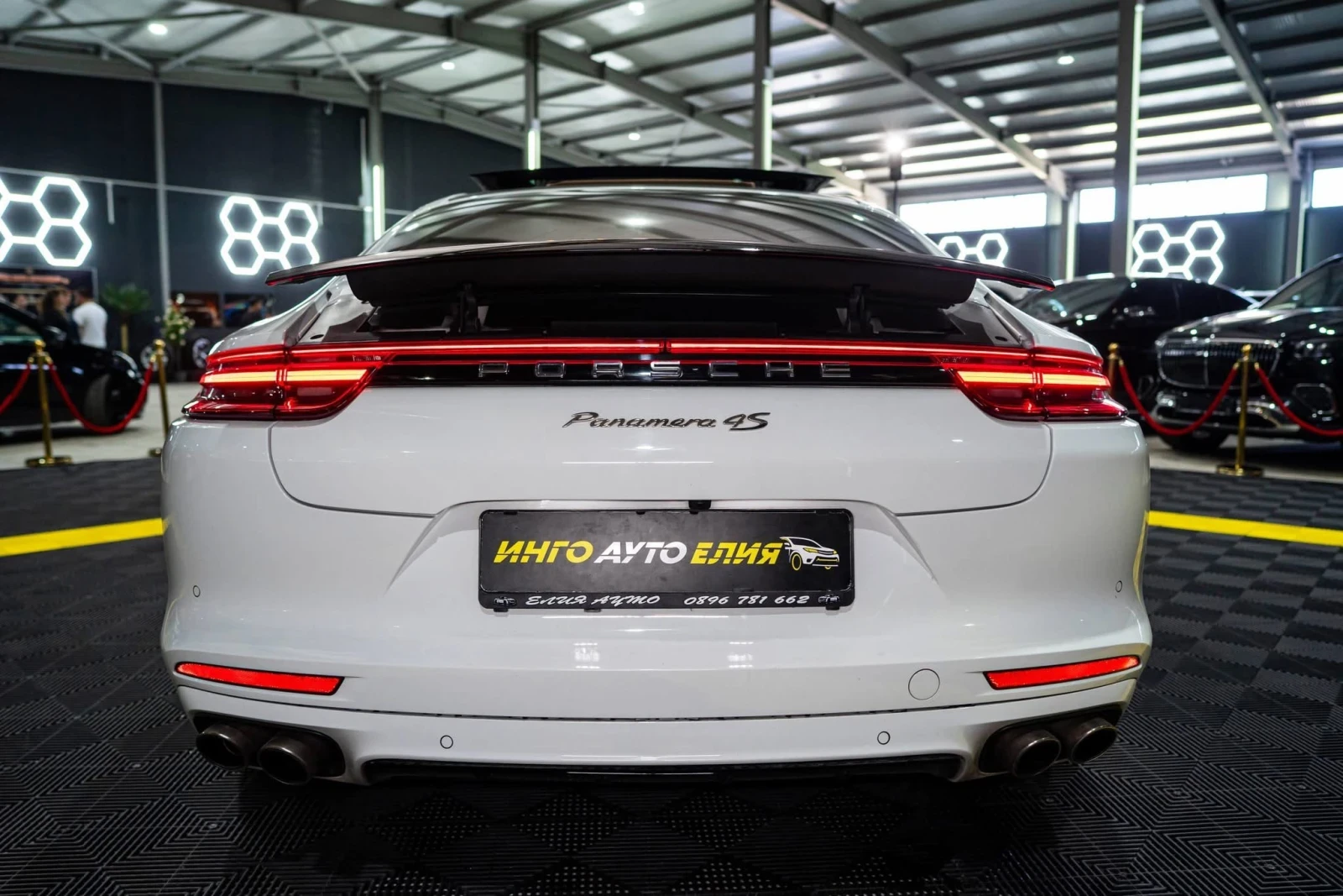 Porsche Panamera 4.0D V8 4S GTS PACK LED BOSE ПАНО ЛИЗИНГ 100%, снимка 8 - Автомобили и джипове - 54446920