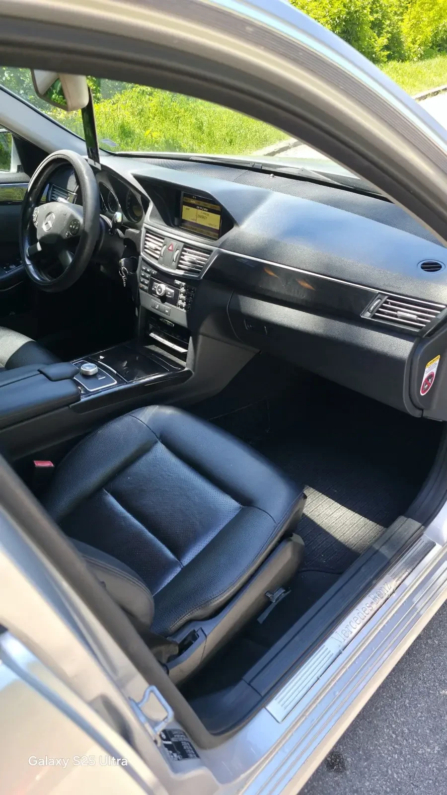 Mercedes-Benz E 250 Face 4matic, снимка 11 - Автомобили и джипове - 54634737