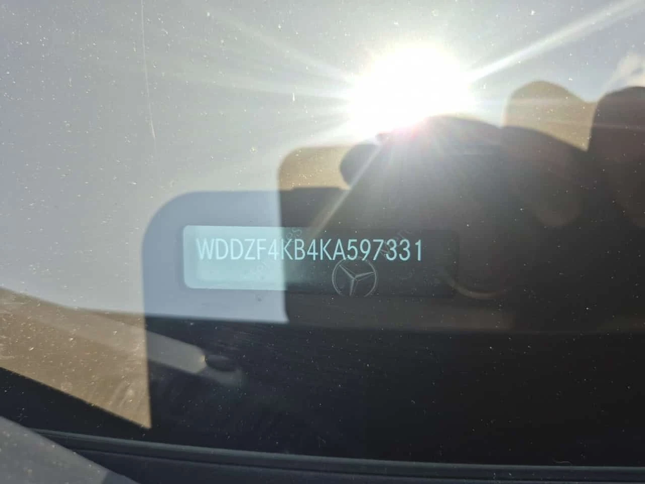 Mercedes-Benz E 300 АМГ ПАКЕТ/ПАНО/Burmeste/ПОДГРЕВ/CARFAX/ФИНАНСИРАНЕ, снимка 15 - Автомобили и джипове - 54635979